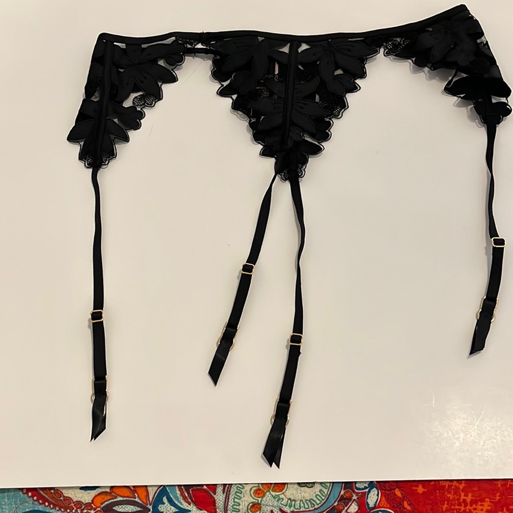 VS black garter belt